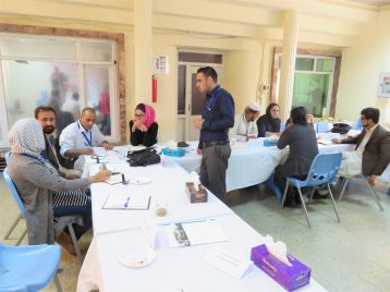 ToT_EVC Afghanistan_2017_CR_group discussion_men_women_MENA