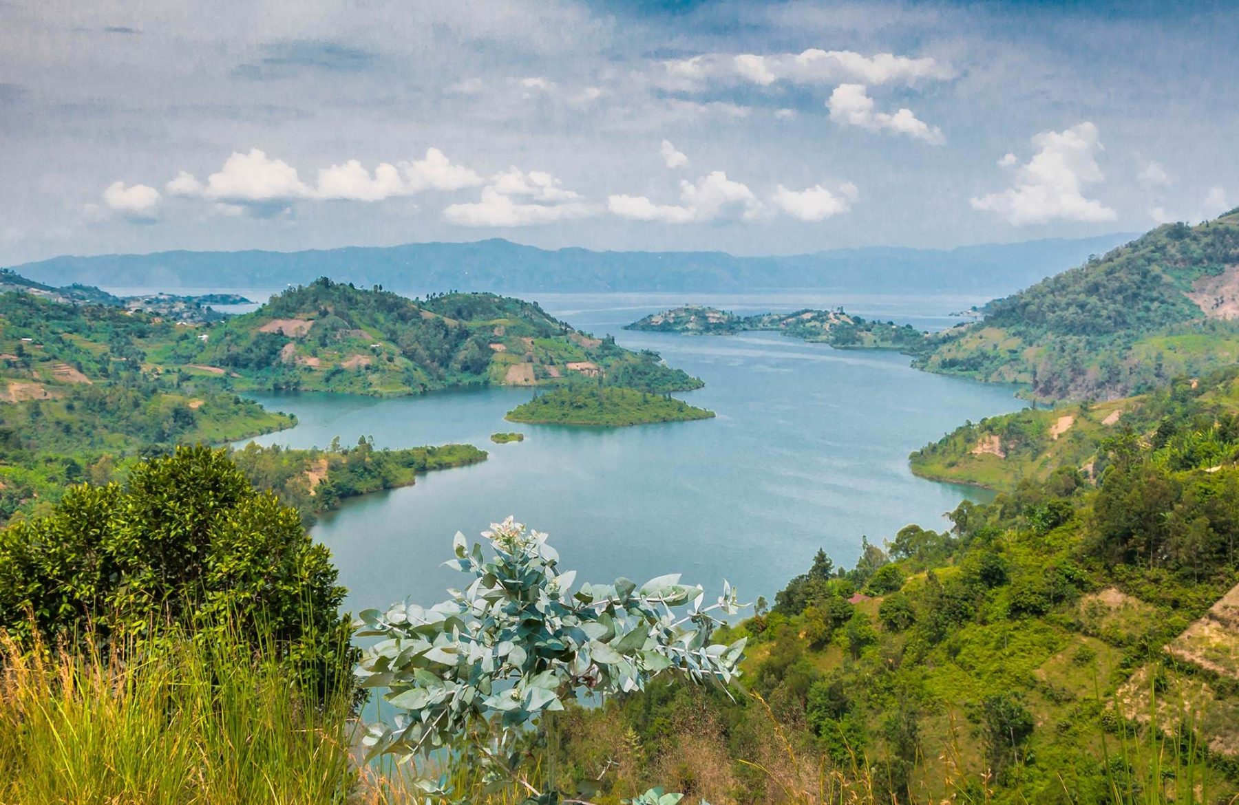 lake-kivu-rwanda-landscape lake-kivu-rwanda-landscape