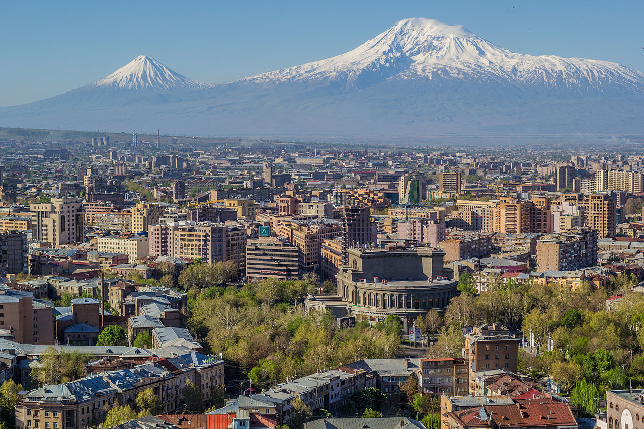 Mount_Ararat_and_the_Yerevan_skyline Mount_Ararat_and_the_Yerevan_skyline