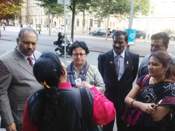 TMT_UN Women Gender Mainstreaming_2017_SV_Binnenhof_men_women_Asia copy
