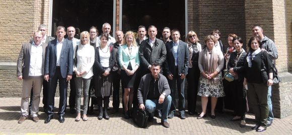TMT_CoPROL Leadership Serbia_2014_GP_outside_men_women_Europe