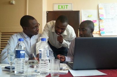 TMT_HRT Zimbabwe_2014_CR_group discussion_men_Africa copy