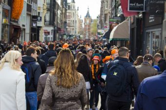 town_shoppers_street_scene_people_netherlands_shops_amsterdam_city-805572-copy